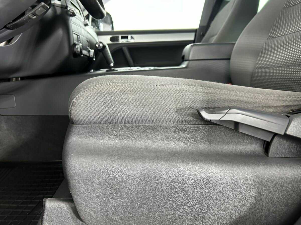 Volkswagen Touareg 2010 года с пробегом. Фото: #7