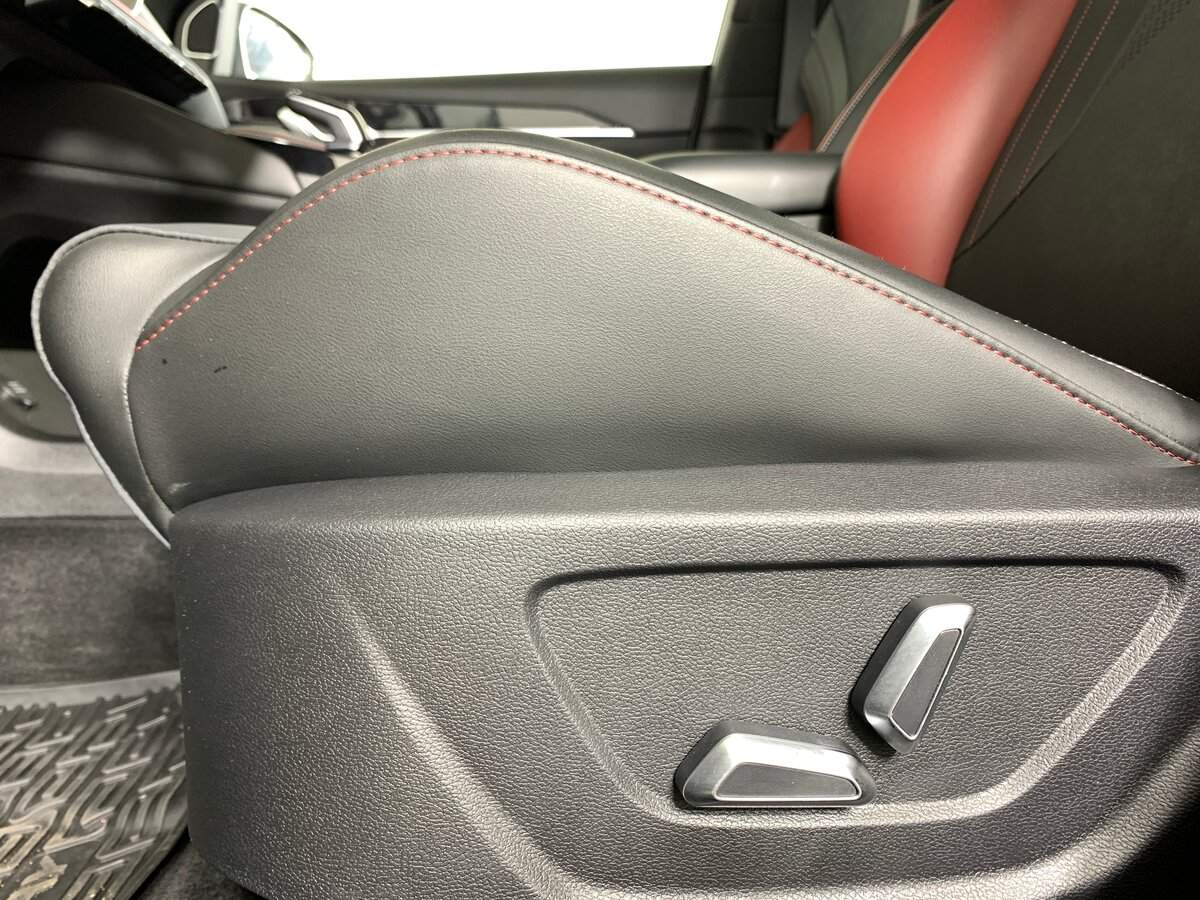 Geely Coolray 2023 года с пробегом. Фото: #15