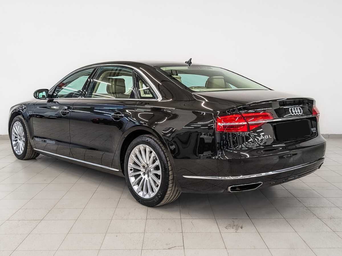 Audi A8 2014 года с пробегом. Фото: #6