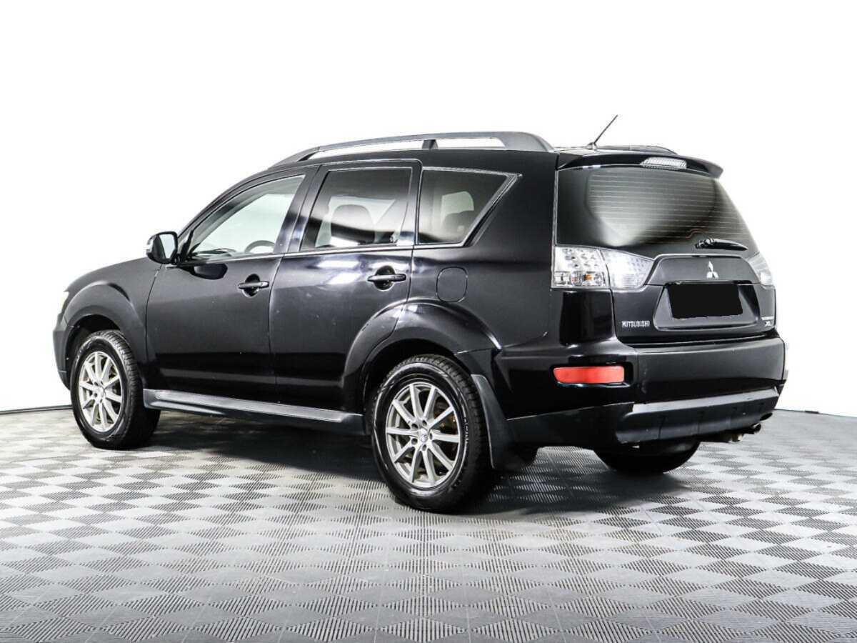 Mitsubishi Outlander 2011 года с пробегом. Фото: #5