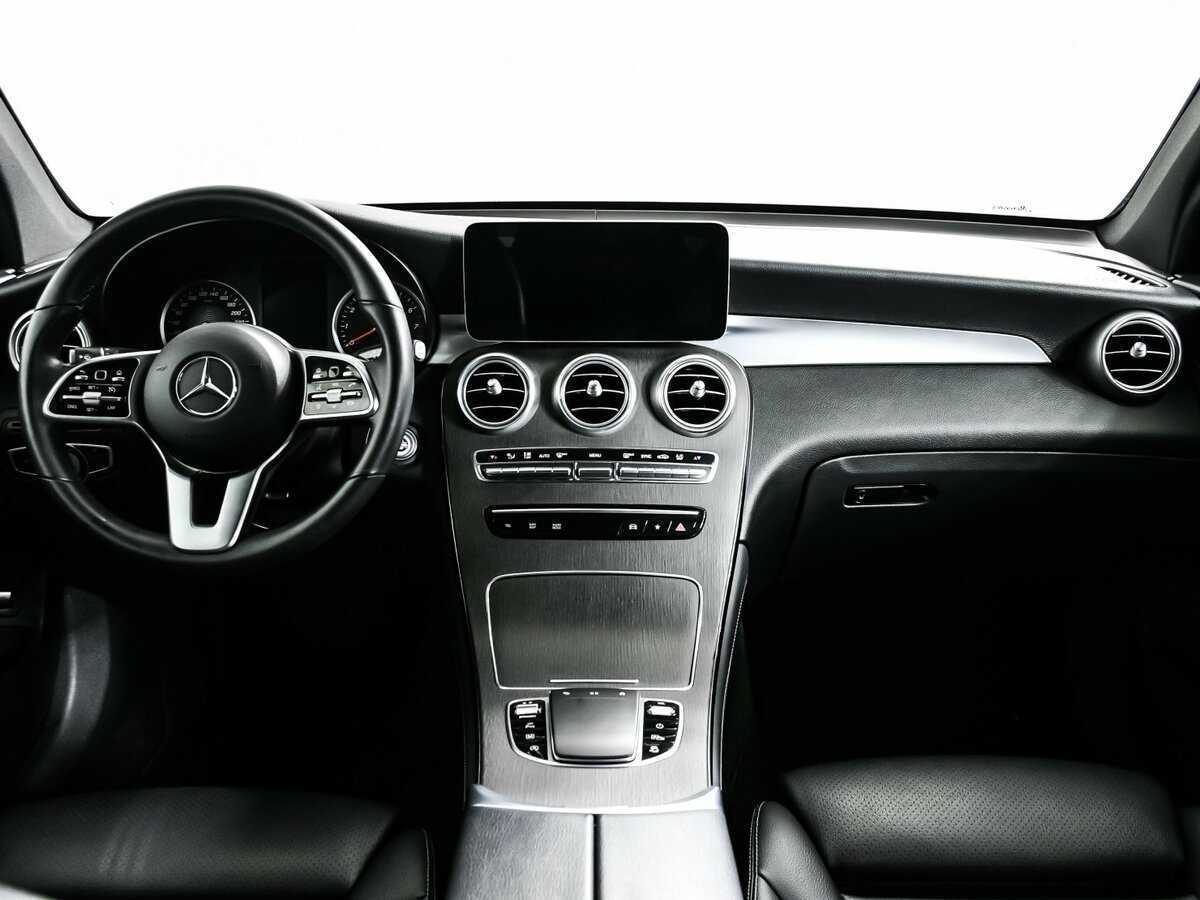 Mercedes-Benz GLC 2020 года с пробегом. Фото: #10