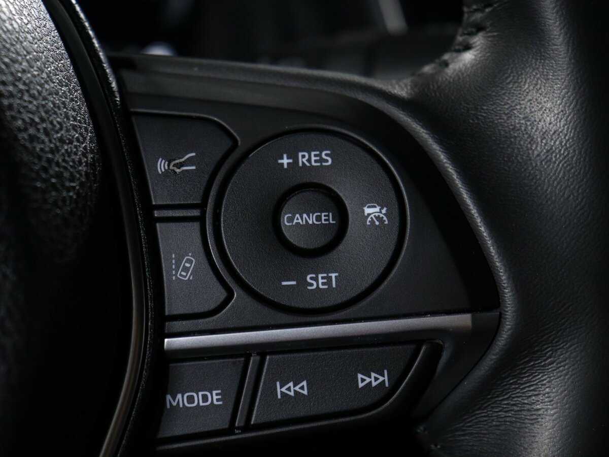 Toyota Camry 2023 года с пробегом. Фото: #23