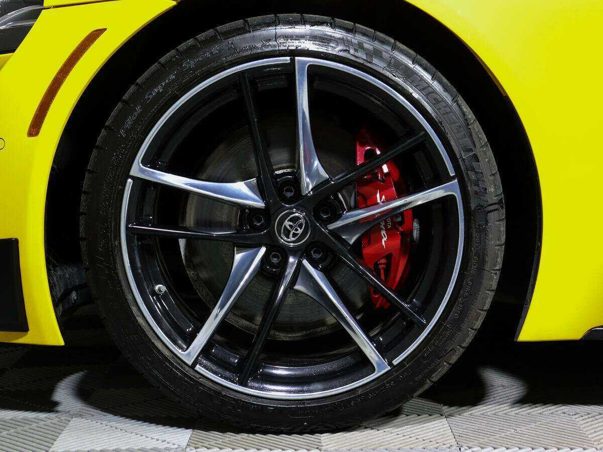 Toyota Supra 2021 года с пробегом. Фото: #13