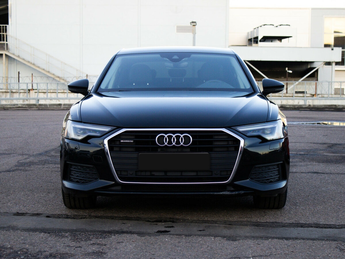 Audi A6 2021 года с пробегом. Фото: #1