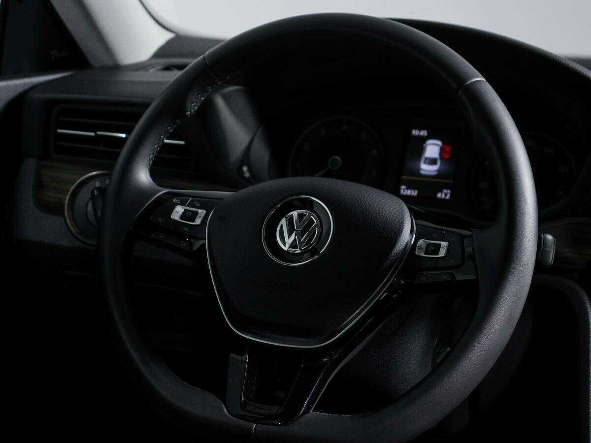 Volkswagen Passat (North America and China) 2021 года с пробегом. Фото: #14