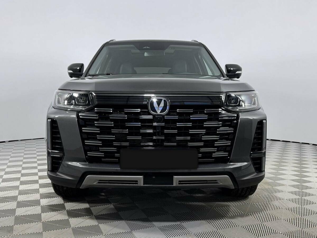 Changan CS95 2024 года с пробегом. Фото: #2