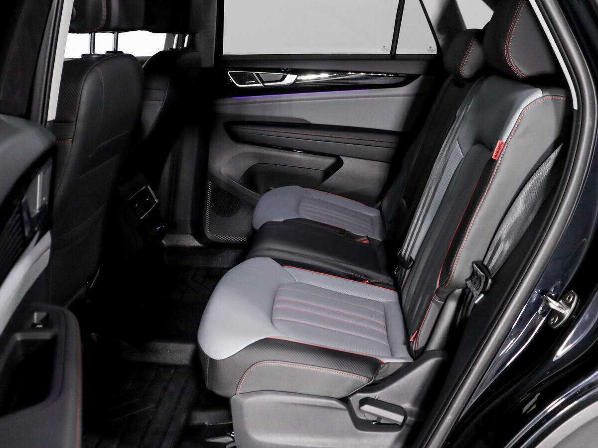 Volkswagen Teramont 2023 года с пробегом. Фото: #10