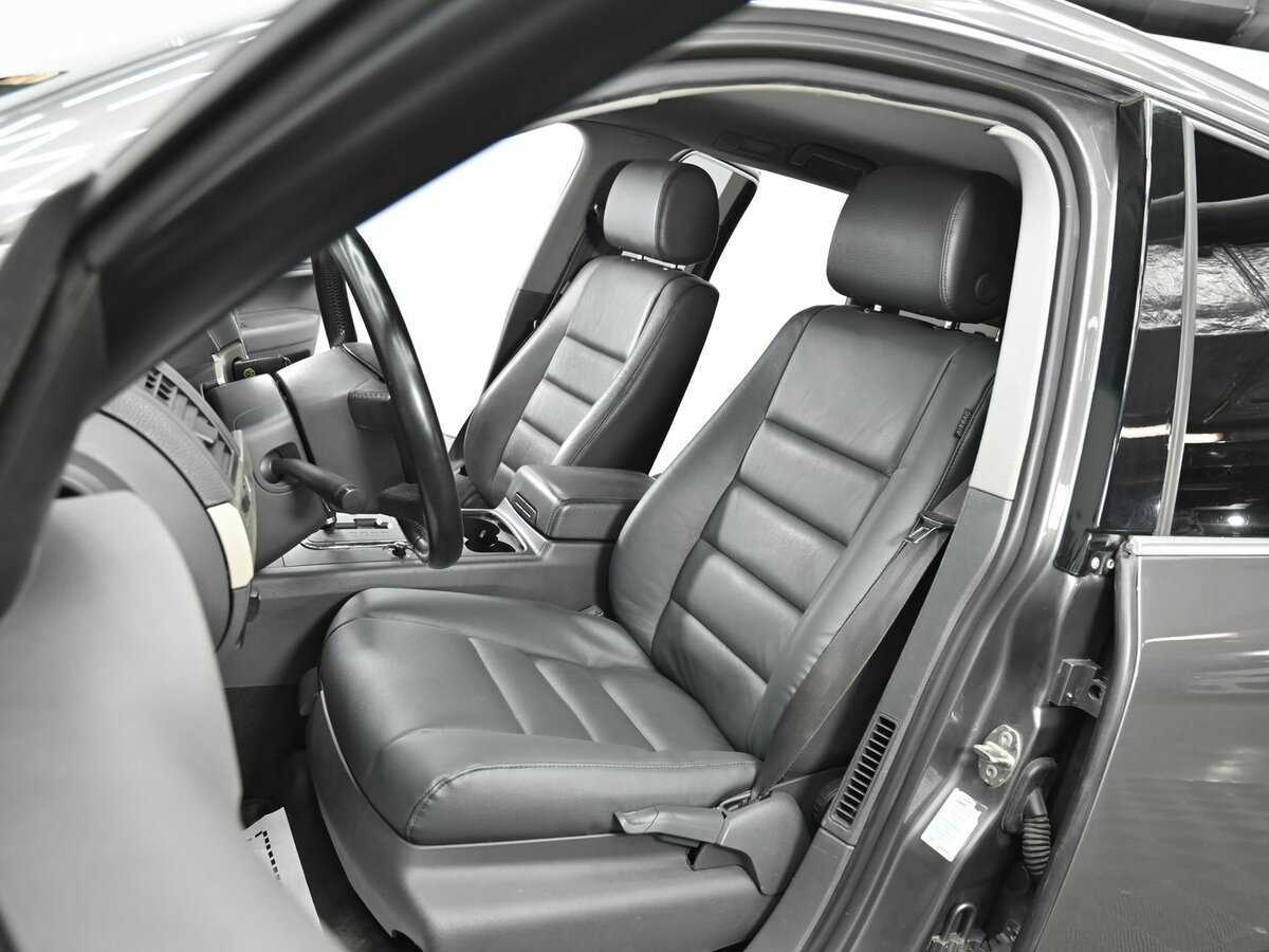 Volkswagen Touareg 2010 года с пробегом. Фото: #5