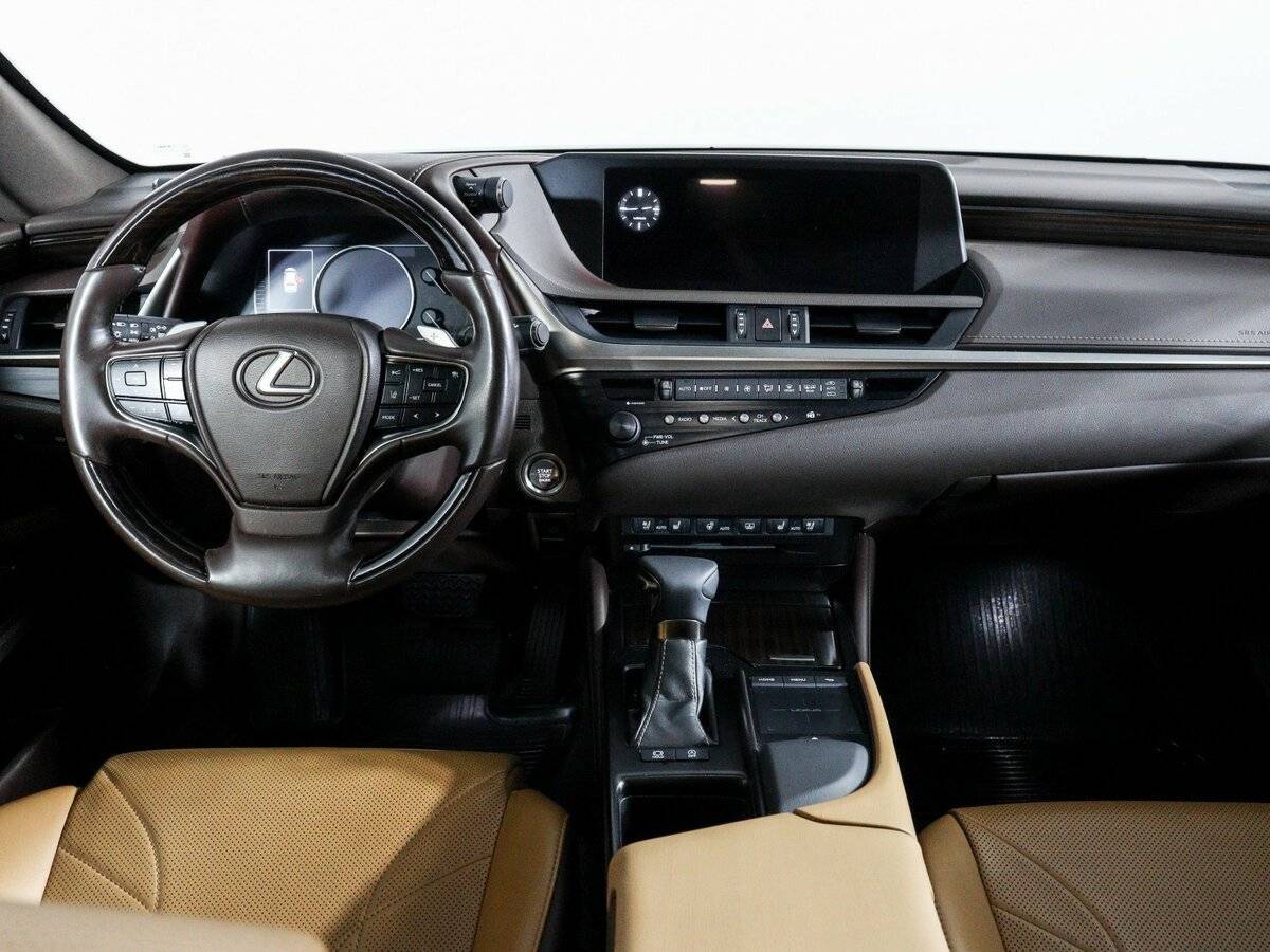Lexus ES 2018 года с пробегом. Фото: #11