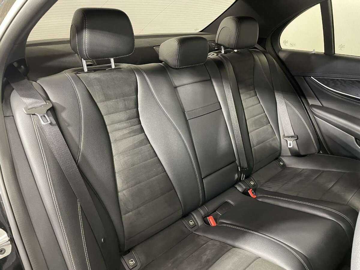 Mercedes-Benz E-Класс 2019 года с пробегом. Фото: #12