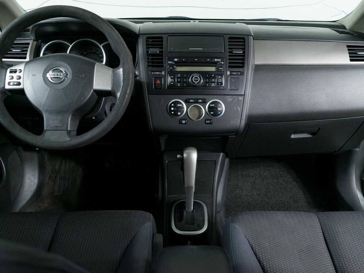 Nissan Tiida 2008 года с пробегом. Фото: #8