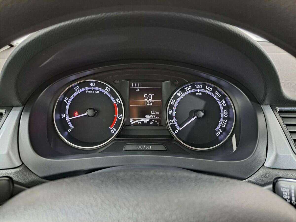 Skoda Rapid 2018 года с пробегом. Фото: #10