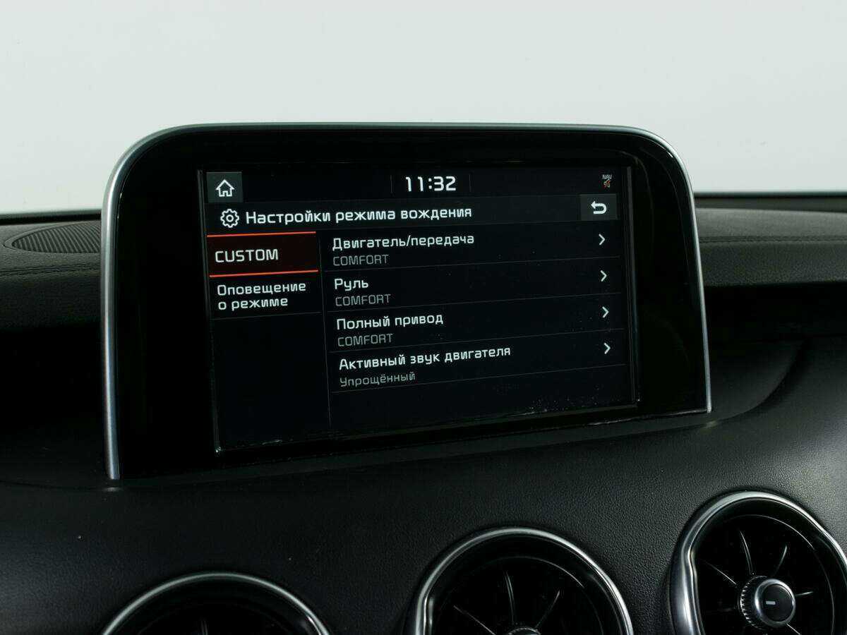 Kia Stinger 2018 года с пробегом. Фото: #18