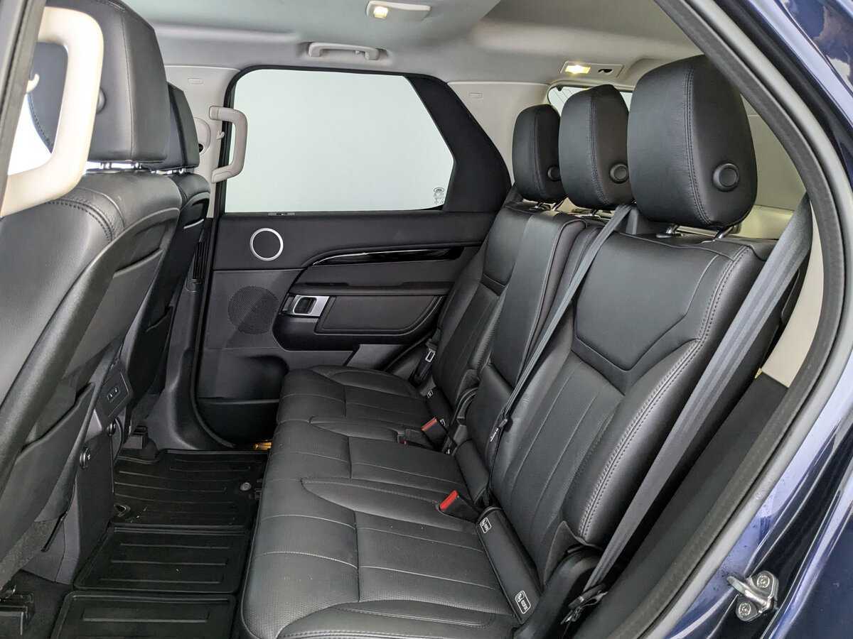 Land Rover Discovery 2019 года с пробегом. Фото: #11
