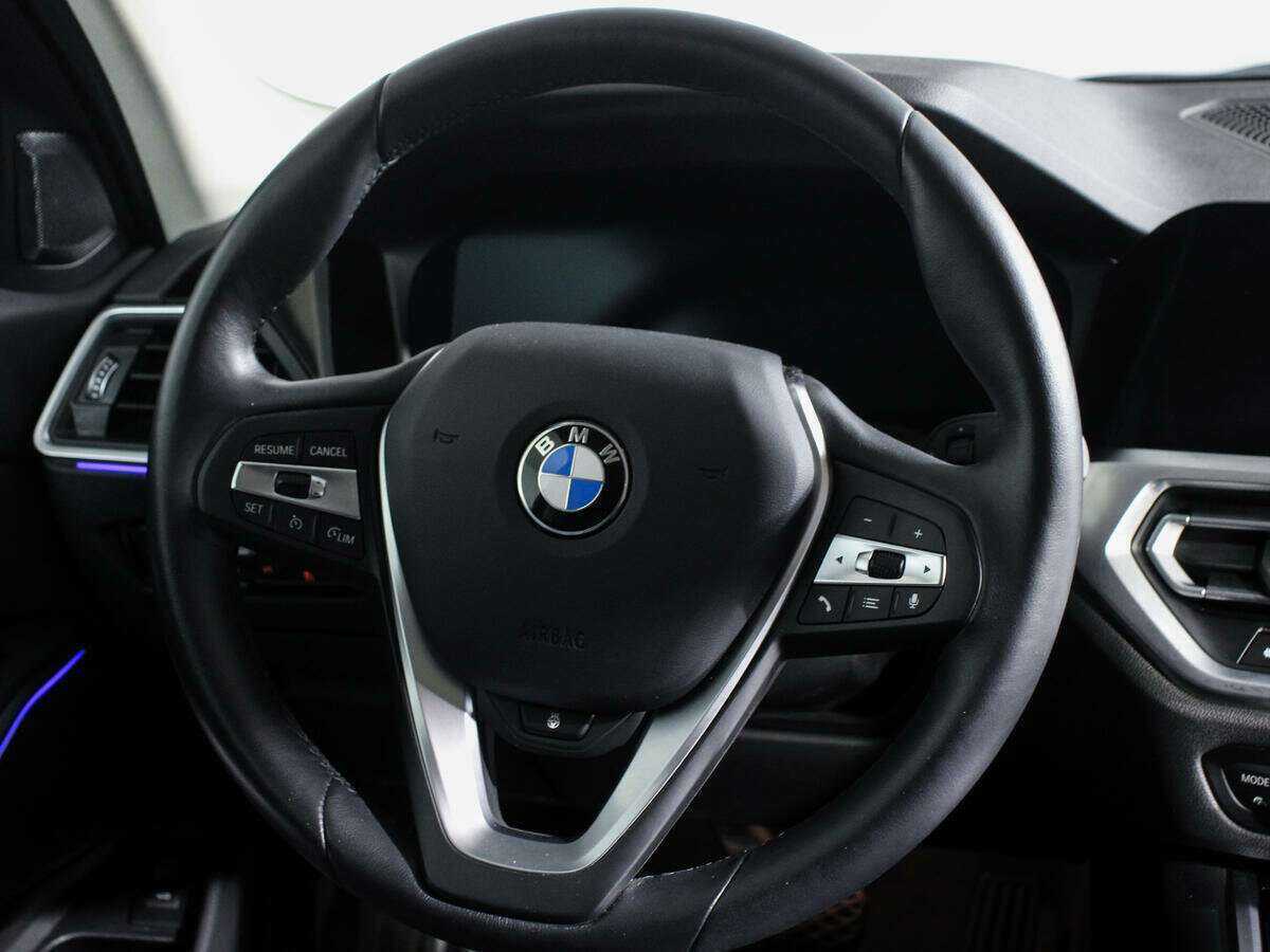 BMW 3 серии 2021 года с пробегом. Фото: #15