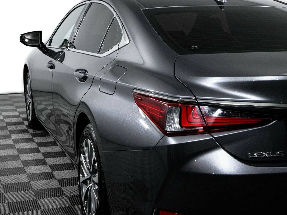 Lexus ES 2021 года с пробегом. Фото: #19