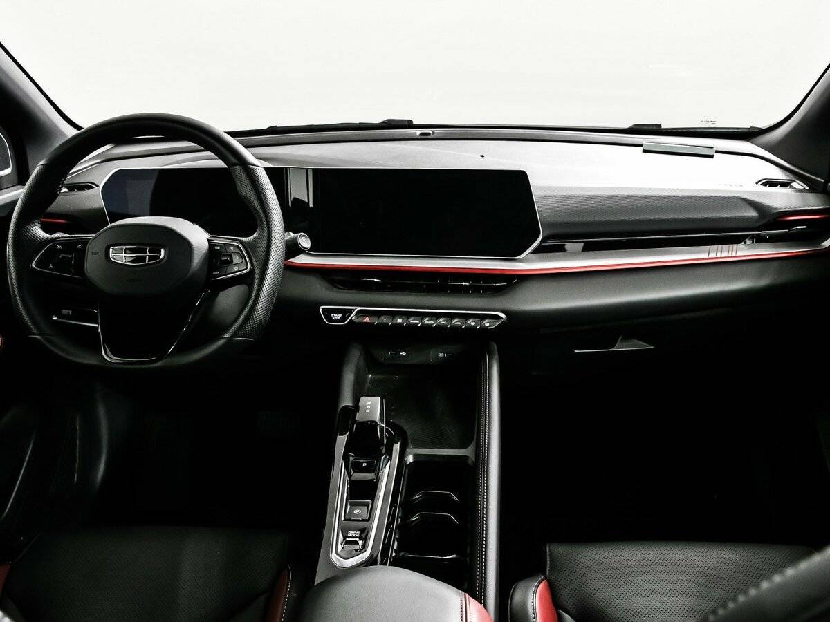 Geely Coolray 2024 года с пробегом. Фото: #10