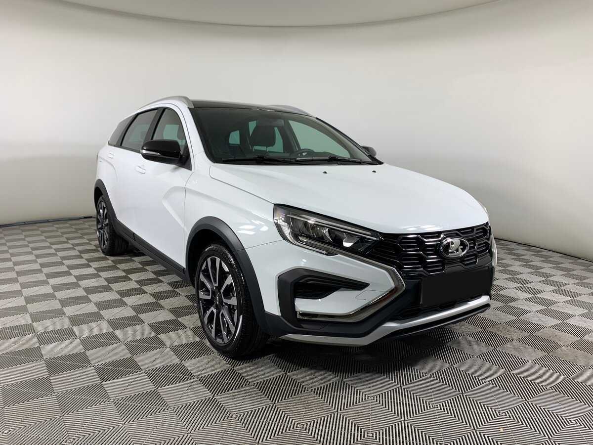 Lada (ВАЗ) Vesta 2024 года с пробегом. Фото: #2