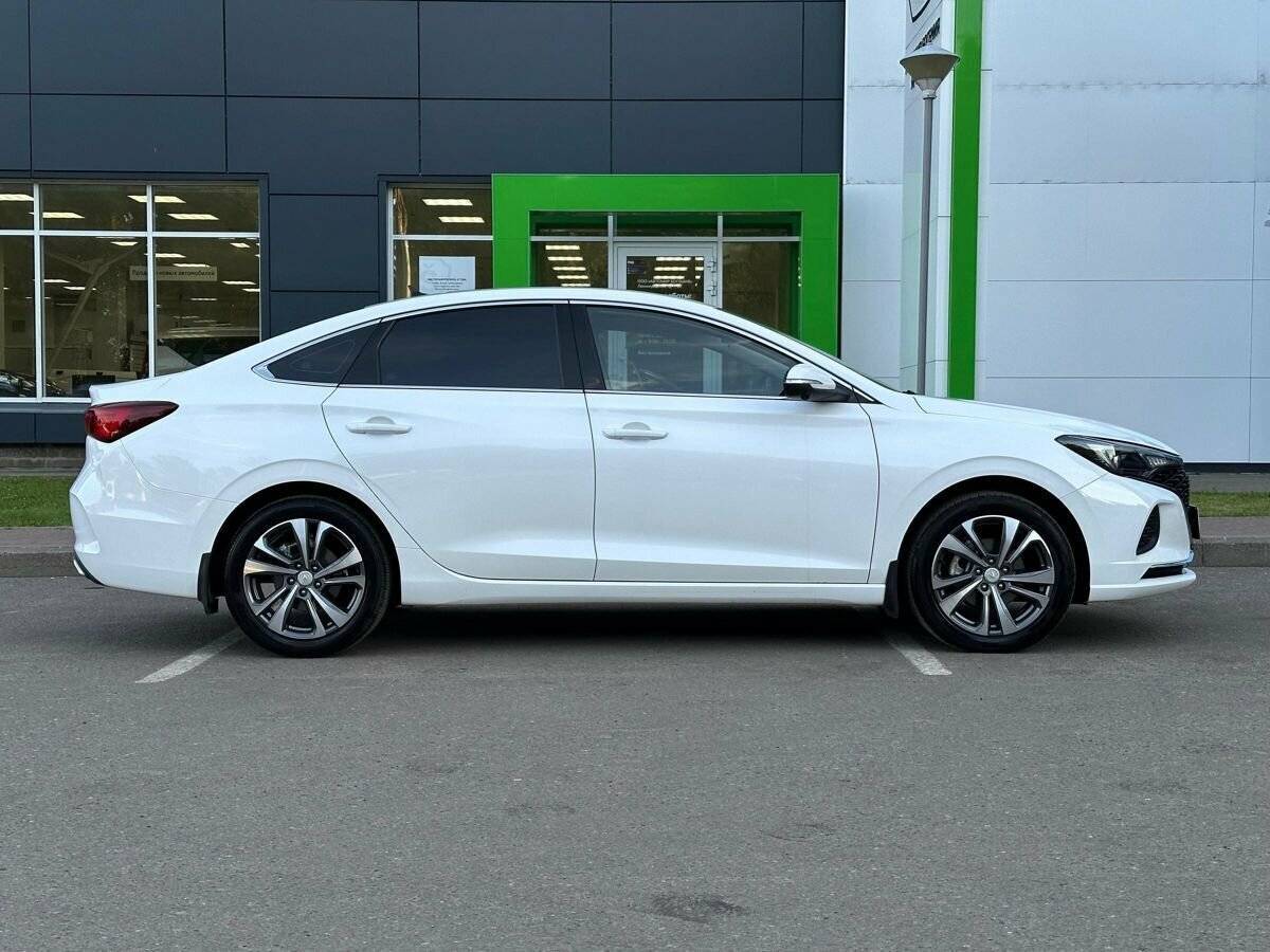 Changan Eado Plus 2024 года с пробегом. Фото: #3