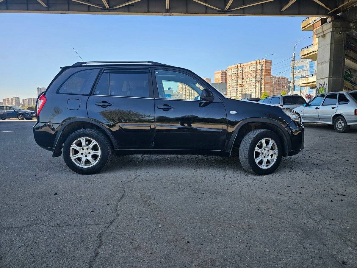 Chery Tiggo (T11) 2013 года с пробегом. Фото: #6