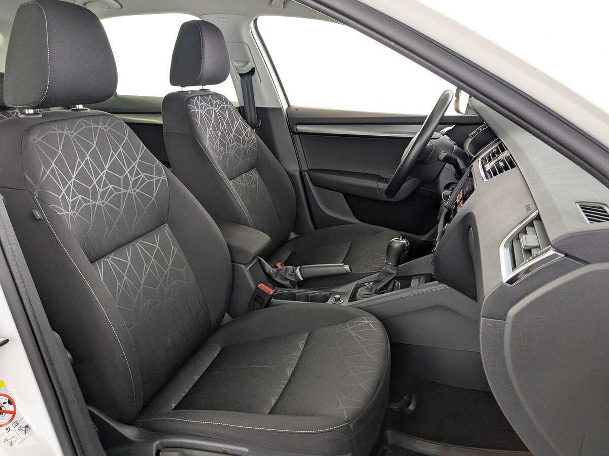 Skoda Octavia 2020 года с пробегом. Фото: #22