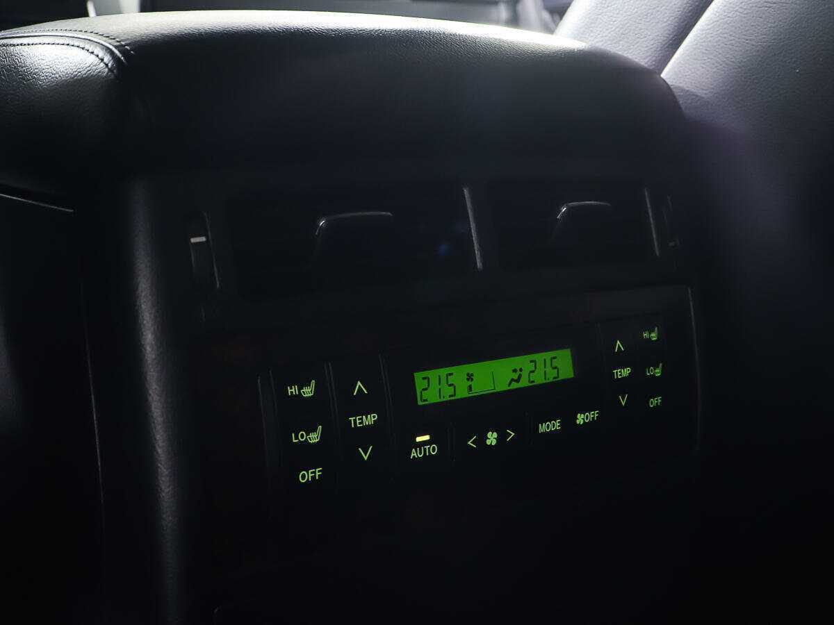 Toyota Land Cruiser 2012 года с пробегом. Фото: #21