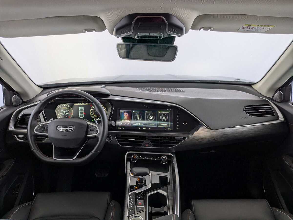 Geely Tugella 2022 года с пробегом. Фото: #11