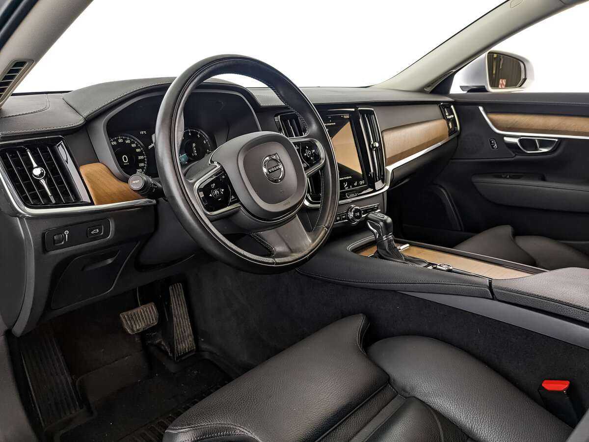 Volvo S90 2020 года с пробегом. Фото: #13