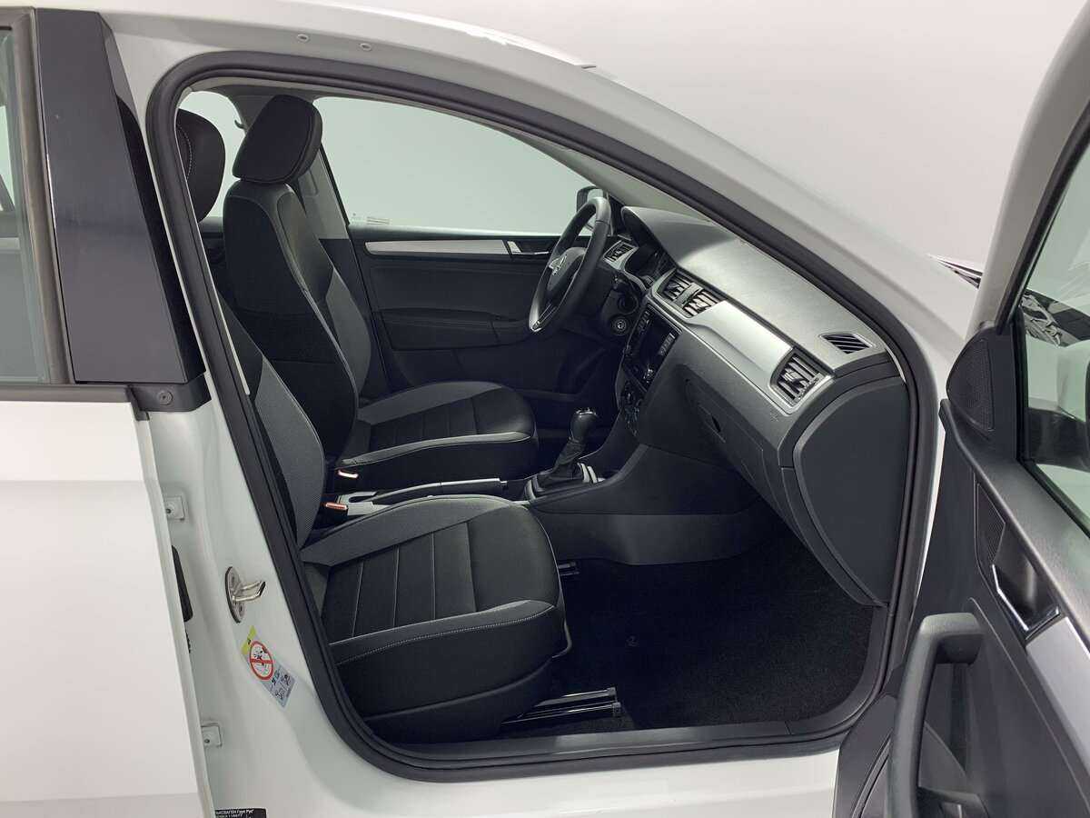 Skoda Rapid 2019 года с пробегом. Фото: #14