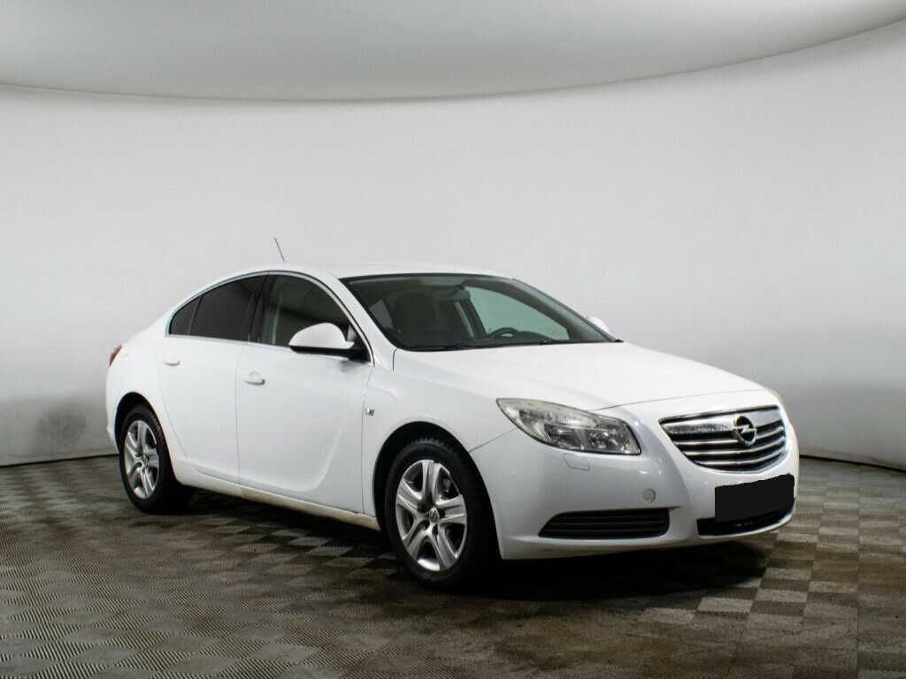 Opel Insignia 2011 года с пробегом. Фото: #2