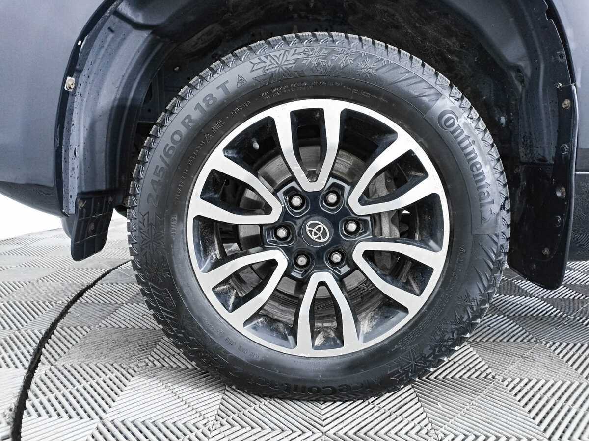 Toyota Land Cruiser Prado 2011 года с пробегом. Фото: #17