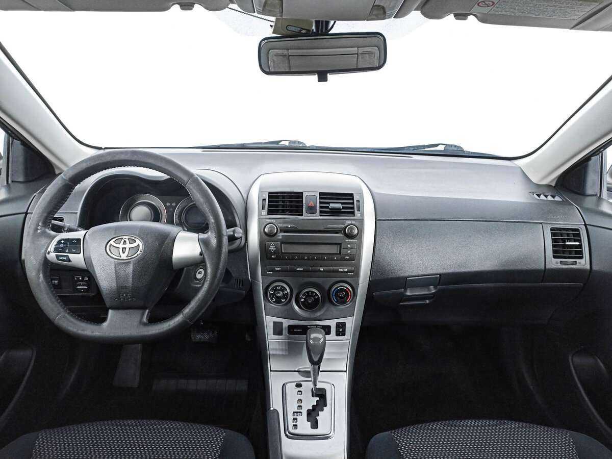 Toyota Corolla 2011 года с пробегом. Фото: #11