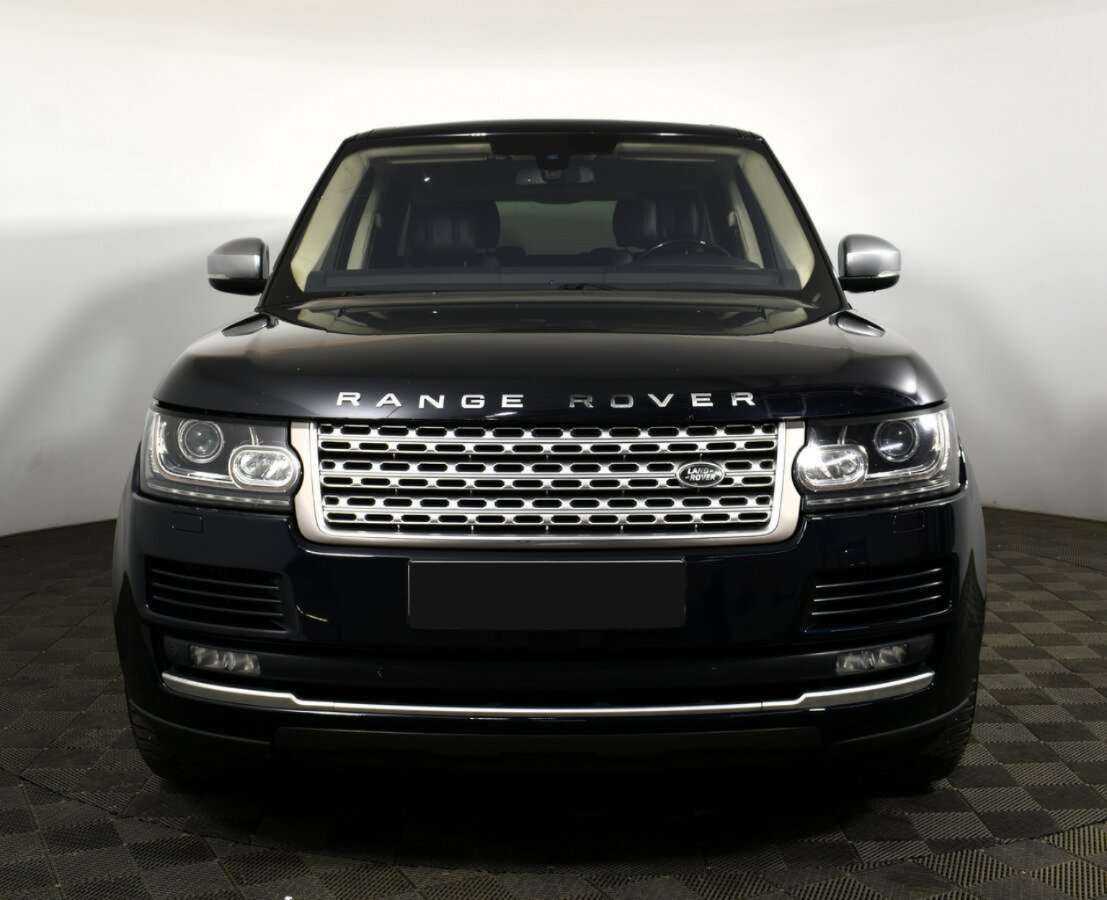 Land Rover Range Rover 2015 года с пробегом. Фото: #1
