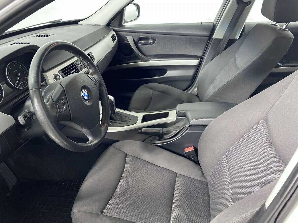 BMW 3 серии 2011 года с пробегом. Фото: #7