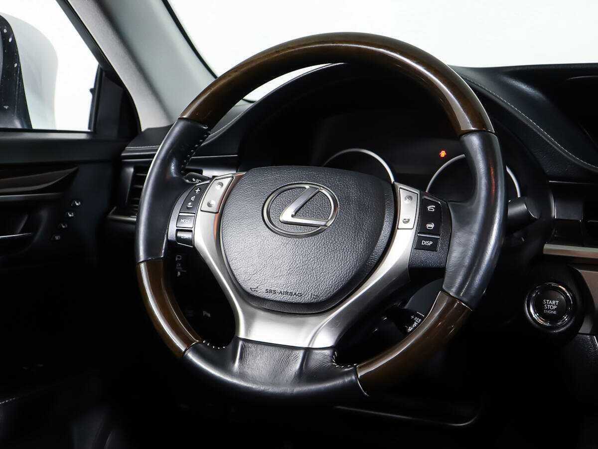 Lexus ES 2014 года с пробегом. Фото: #17