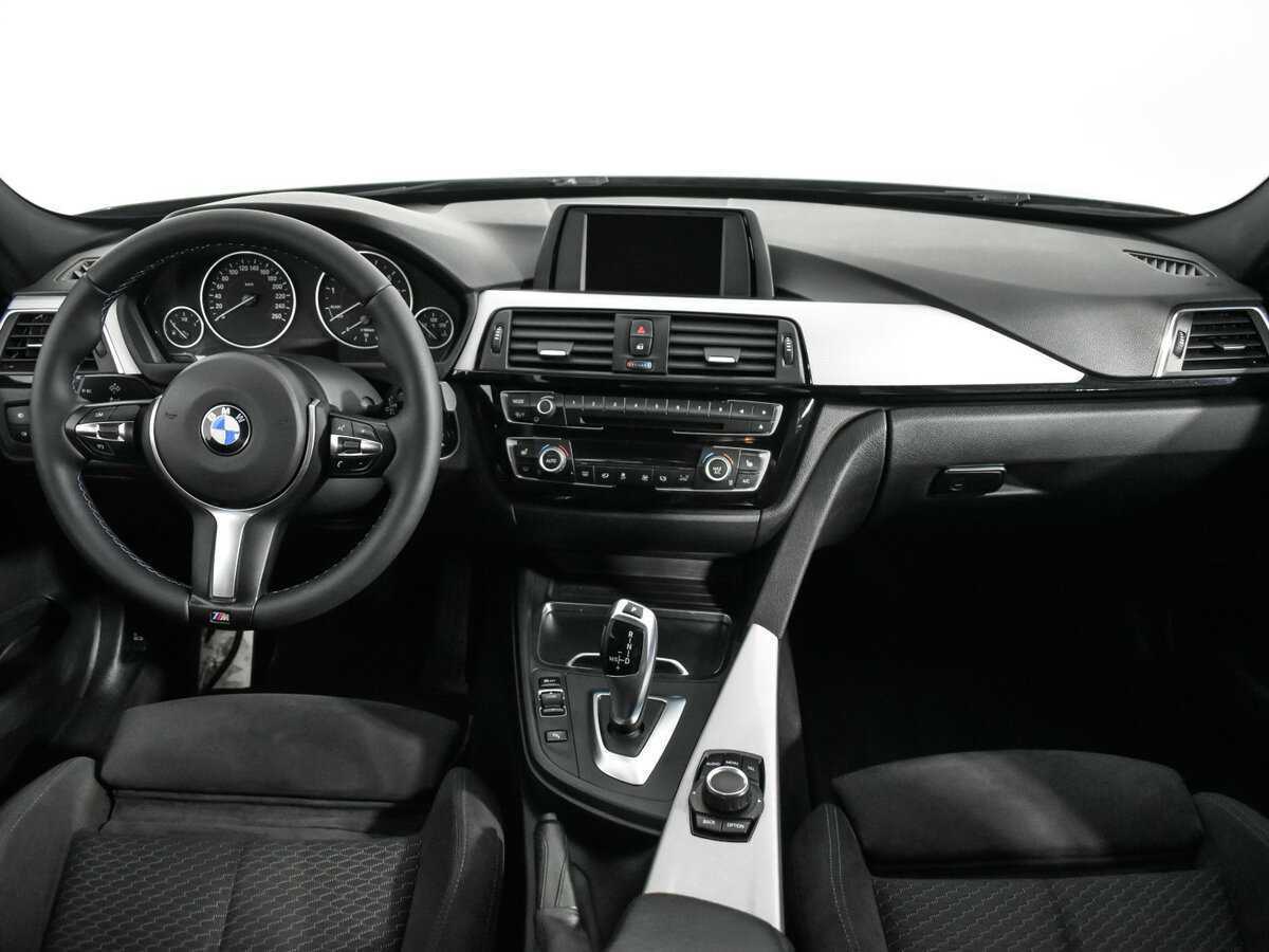 BMW 3 серии 2017 года с пробегом. Фото: #11