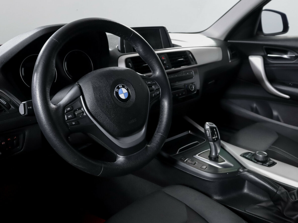 BMW 1 серии 2018 года с пробегом. Фото: #12