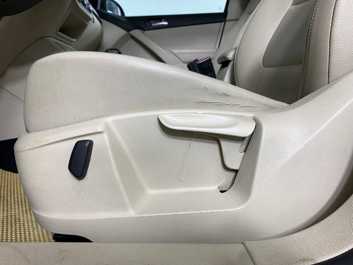 Volkswagen Tiguan 2010 года с пробегом. Фото: #15