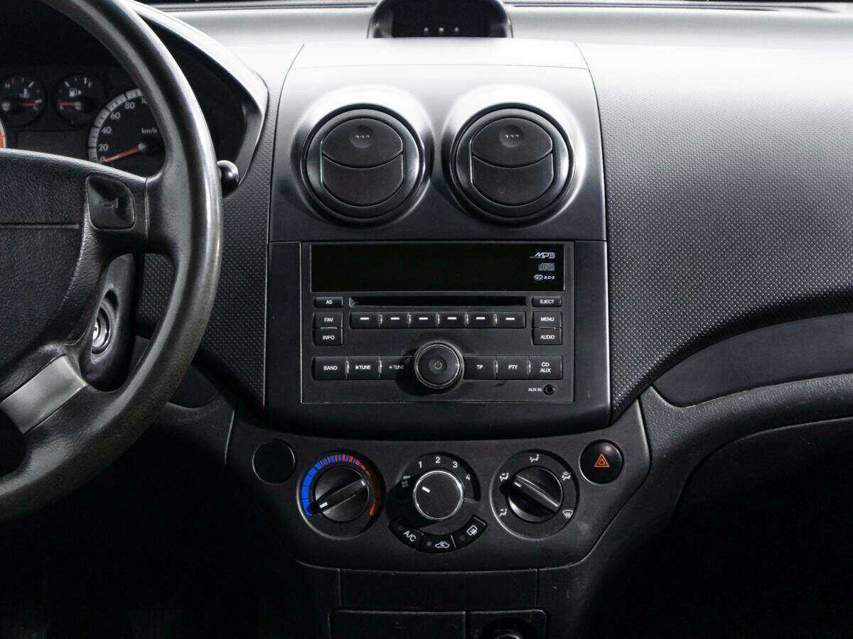 Chevrolet Aveo 2008 года с пробегом. Фото: #13