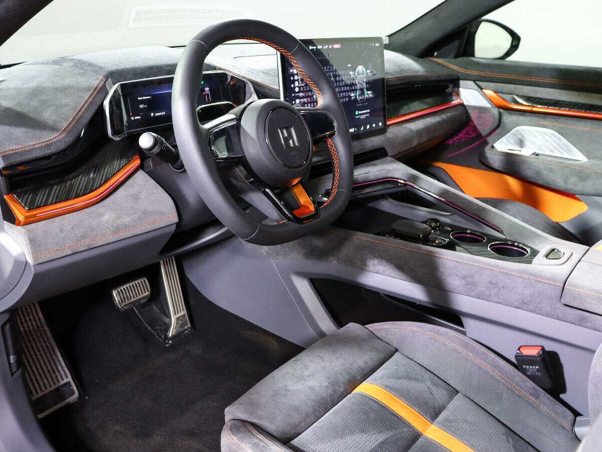 Zeekr 001 2023 года с пробегом. Фото: #11