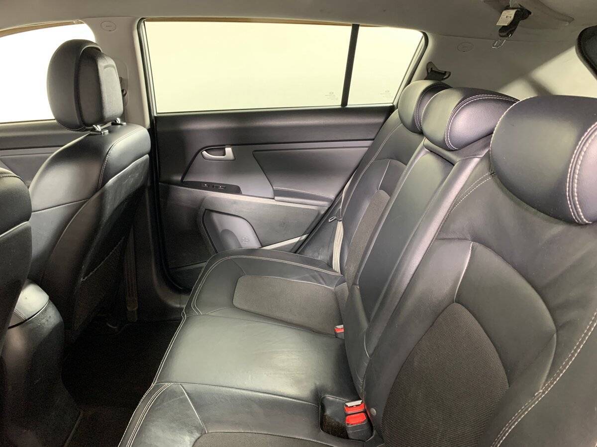 Kia Sportage 2011 года с пробегом. Фото: #16