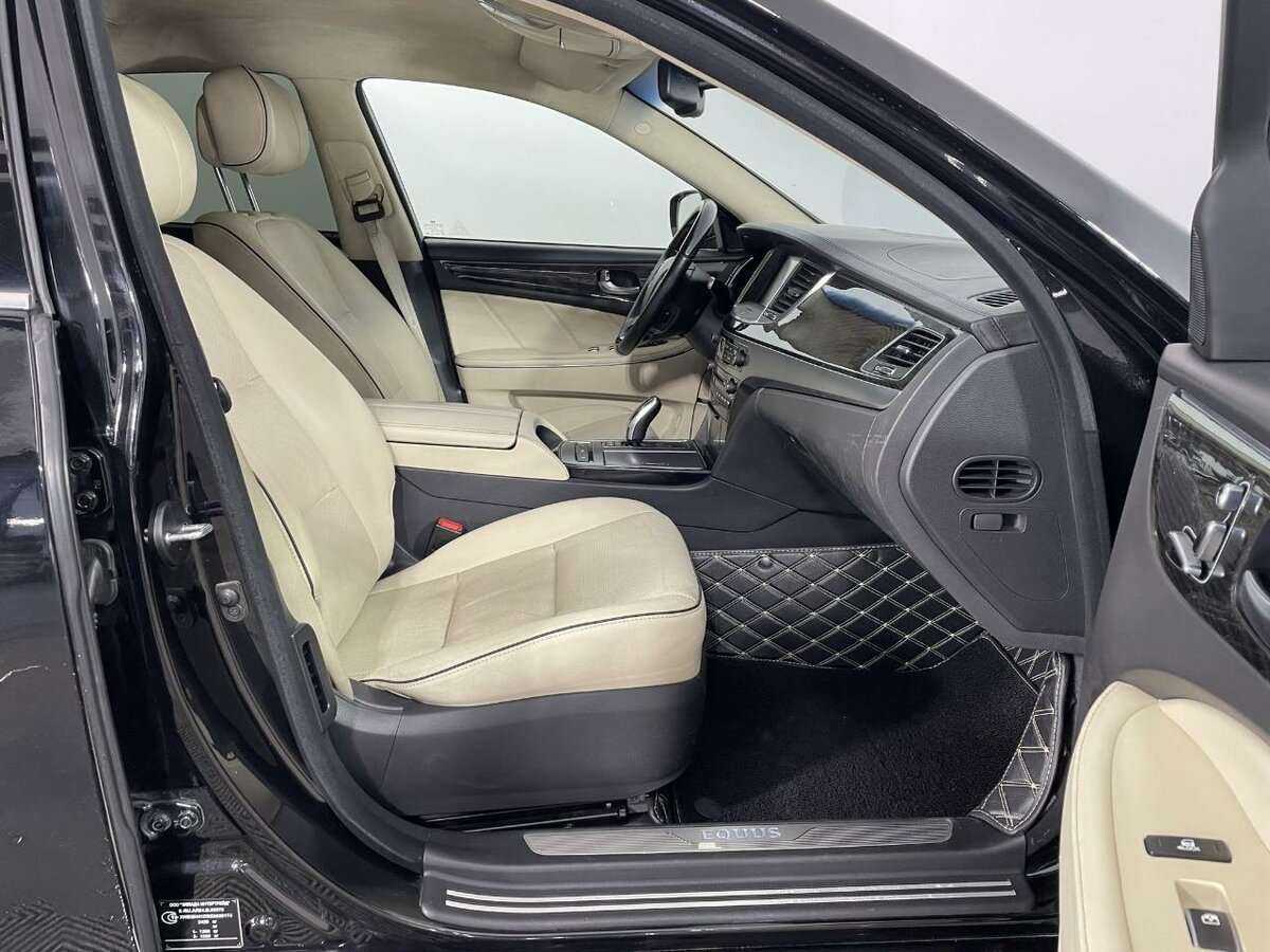 Hyundai Equus 2013 года с пробегом. Фото: #13