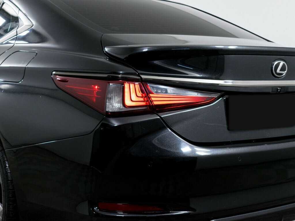 Lexus ES 2020 года с пробегом. Фото: #24