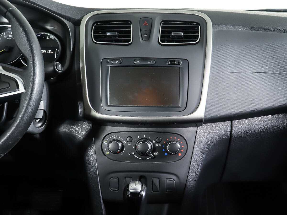 Renault Logan 2019 года с пробегом. Фото: #11