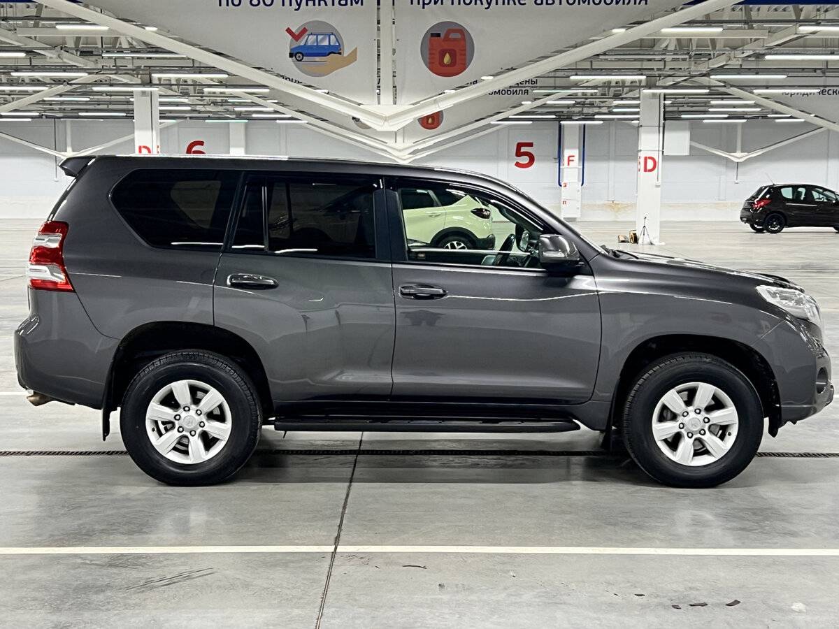 Toyota Land Cruiser Prado 2015 года с пробегом. Фото: #3