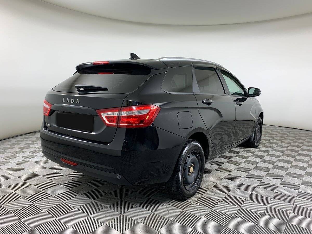 Lada (ВАЗ) Vesta 2021 года с пробегом. Фото: #4