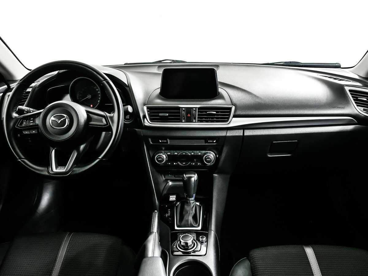 Mazda 3 2018 года с пробегом. Фото: #10