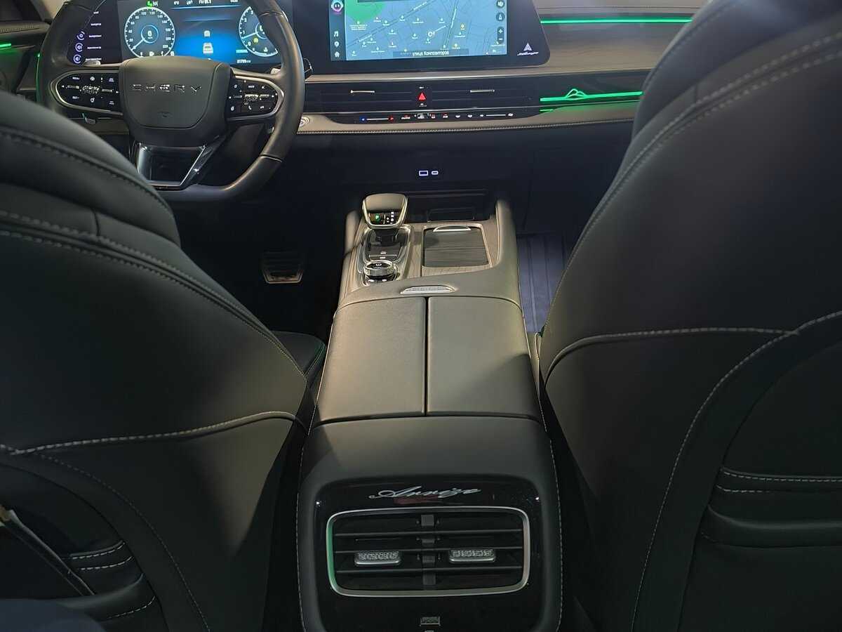 Chery Arrizo 8 2023 года с пробегом. Фото: #23