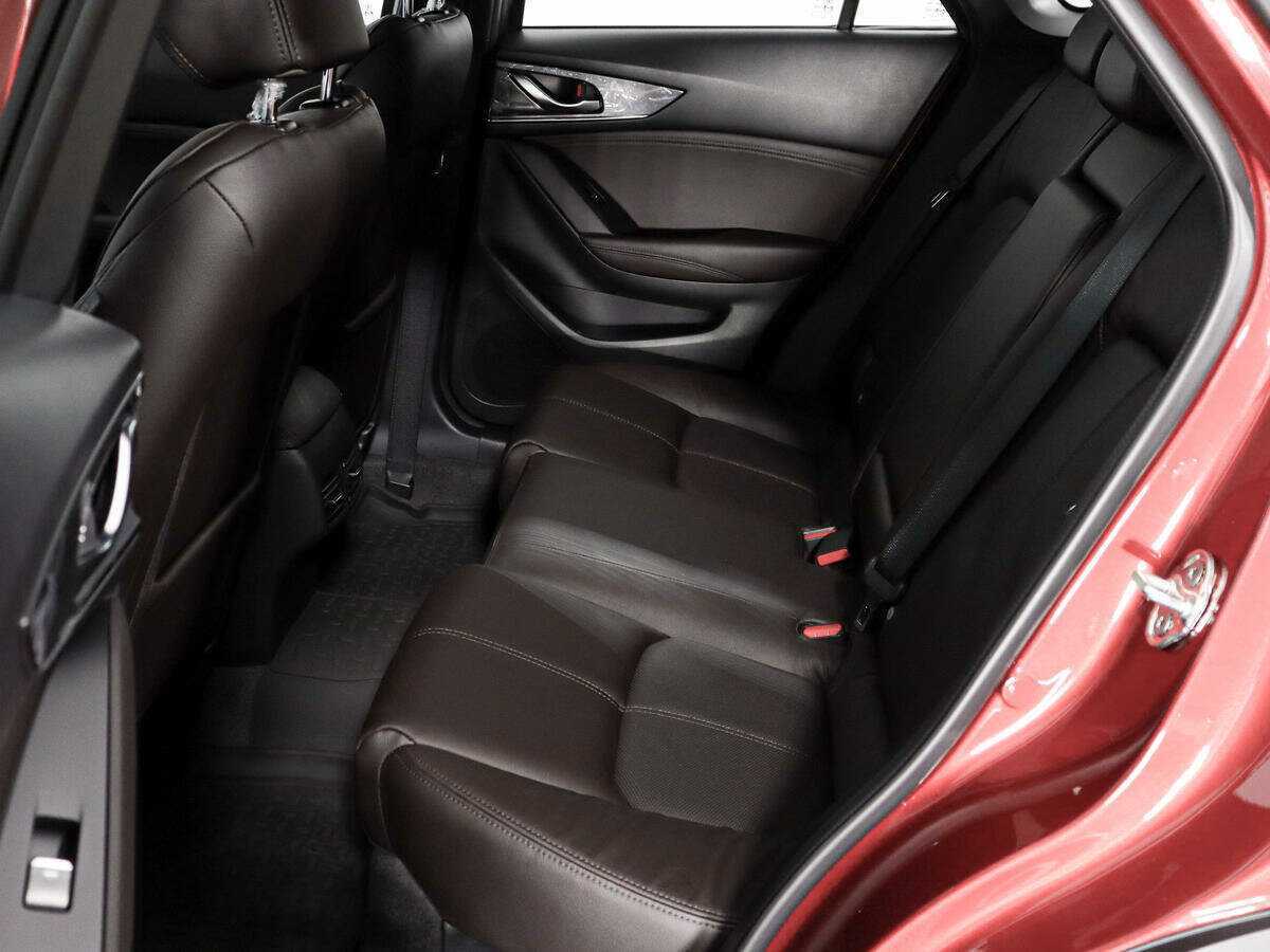 Mazda CX-4 2023 года с пробегом. Фото: #9