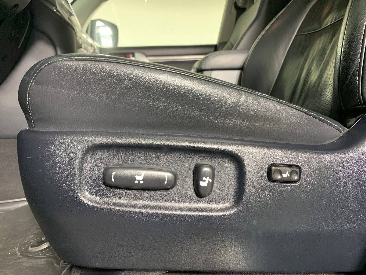 Toyota Land Cruiser 2019 года с пробегом. Фото: #15